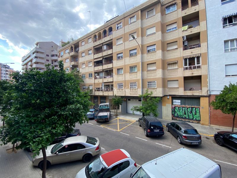 Foto 21c83bfa-c72b-4a40-be19-5b306b63b6c4. Pis a Sant Llorenç - Zona Alfahuir Valencia