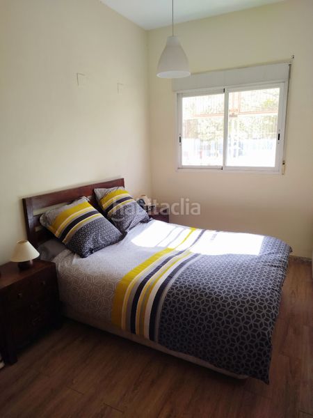 Foto 62370e5e-bb92-4410-a856-356276e69336. Pis amb piscina a Valterna Paterna