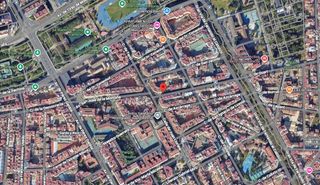 Pis  Carrer de quart. Magnífico piso en el botánico.