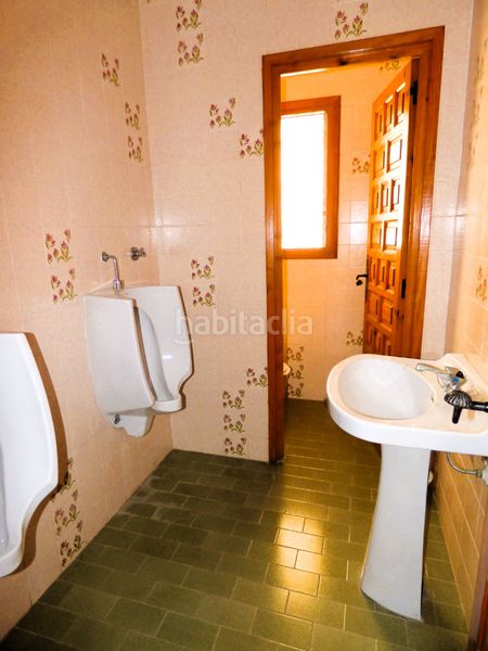 Foto a689fa1b-c4c5-4e94-a6af-2d3c8803a74b. Xalet amb xemeneia aparcament a Poblets (els)