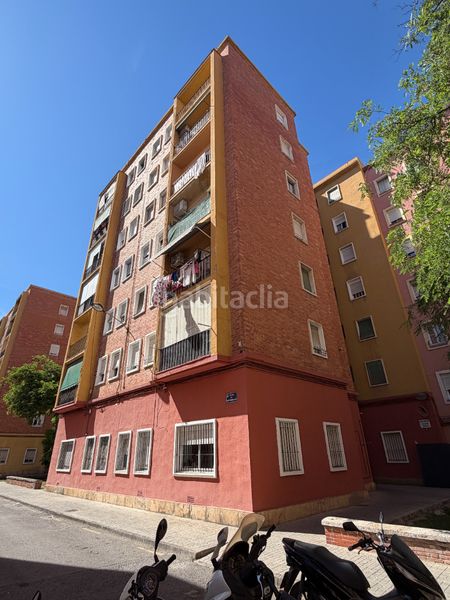Foto 109258be-afc1-4044-b5b0-f6b1c81342b0. Pis a Tres Forques Valencia