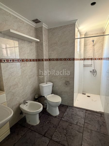 Foto 3d765d38-7924-412b-ad40-0073fb44cf49. Pis a Tres Forques Valencia