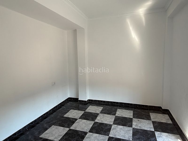 Foto 77d13d8f-7fbf-44aa-9dfe-174a3f36d148. Pis a Tres Forques Valencia