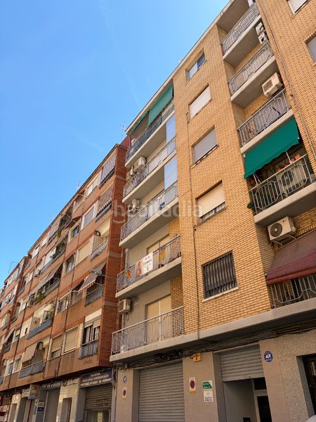 Foto 48cc4063-488c-4a1b-9331-a7a64a3a473e. Pis a Barrio Benicalap Valencia