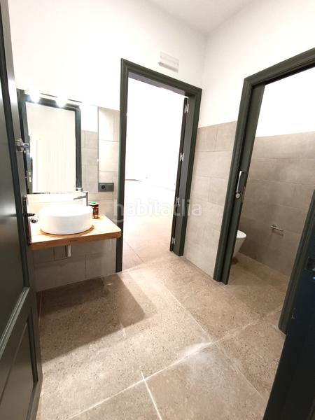 Foto 0def4dd9-6713-48d1-a836-8c7eeb52dc32. Lloguer local comercial a carrer de torres i jonama 60 a Palafrugell