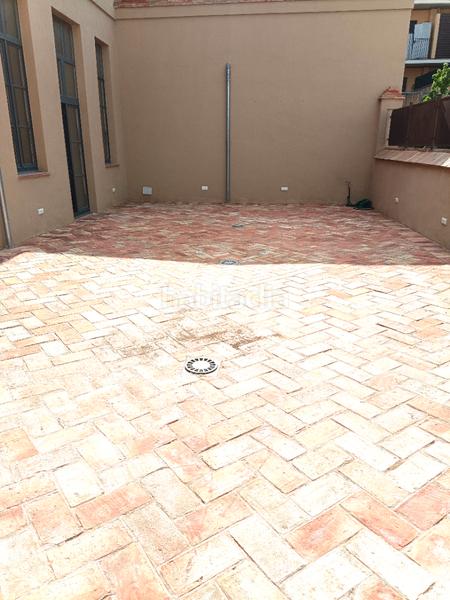 Foto 49a23281-ea51-42dc-aa6a-99a3b4bb4b6d. Location local commercial dans carrer de torres i jonama 60 dans Palafrugell