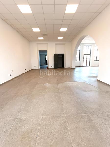 Foto 86671c08-cb72-44ae-8332-b8300e6c178e. Location local commercial dans carrer de torres i jonama 60 dans Palafrugell