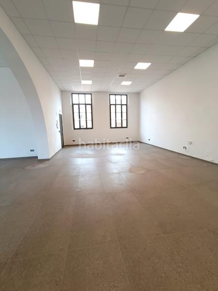 Foto cffd279f-4e33-45ed-9259-a4ff25126950. Location local commercial dans carrer de torres i jonama 60 dans Palafrugell