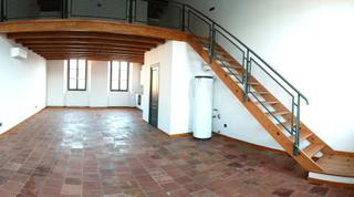 Location Duplex  Carrer de torres i jonama. Impresionante ático dúplex de 175 m² del 1918 reformado de época