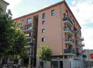 Lloguer Aparcament cotxe  Carrer miguel hernández 1. Plaza de parking 12m² coche+moto+bicicletas