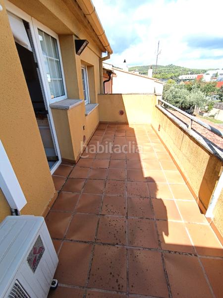 Foto fb657bd6-257c-4a39-8fe9-44d1ffa1c0eb. Affitto casa a schiera con camino riscaldamento parcheggio piscina in Mont-ras