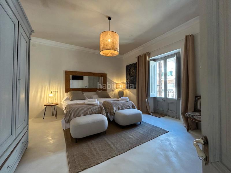 Foto d06bcf86-fe92-4780-9faf-84b006097f46. Lloguer masia amb xemeneia calefacció a Centre Palafrugell