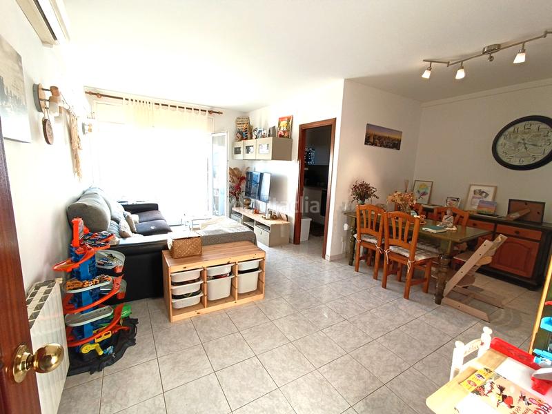 Foto 0dd33445-cc63-4ccd-898e-f4bfd0b2f87c. Piso precioso piso con terraza calefacción aabc y 6 vecinos en Palafrugell