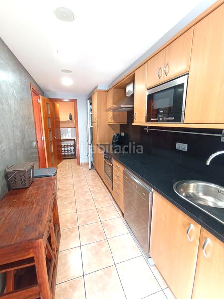 Foto d4ef85ca-1f27-405e-86f7-5316480c83e2. Alquiler casa adosada preciosa casa con terraza zona muy tranquila amueblada equipada en Begur
