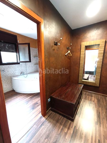 Foto bfa8c074-999c-4cf0-a3ef-b4996206f456. Rent semi detached house with heating parking in Begur Begur