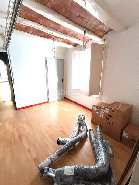 Foto 52409e7e-e63a-4689-ae84-4ece987663bf. Lloguer local comercial a Centre Palafrugell