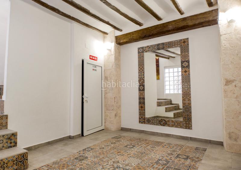 Foto ca149195-454d-4cd6-accc-50f78f9e5a91. Alquiler piso moderno estudio en el centro de jijona en Xixona