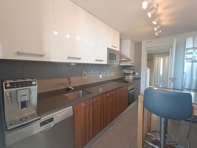 Foto 1af3b989-8c42-4e09-abb7-b5ba2e075984. Etagenwohnung mit heizung parking pool in Playa Muchavista Campello (el)