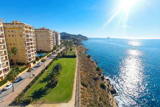 Piso  Avenida tellerola. Apartamento en primera linea