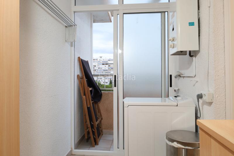 Foto 850c78ca-5818-4811-9714-e845ee18b8fa. Alquiler ático espectacular ático con terraza chill out en alquiler temporal en Alicante