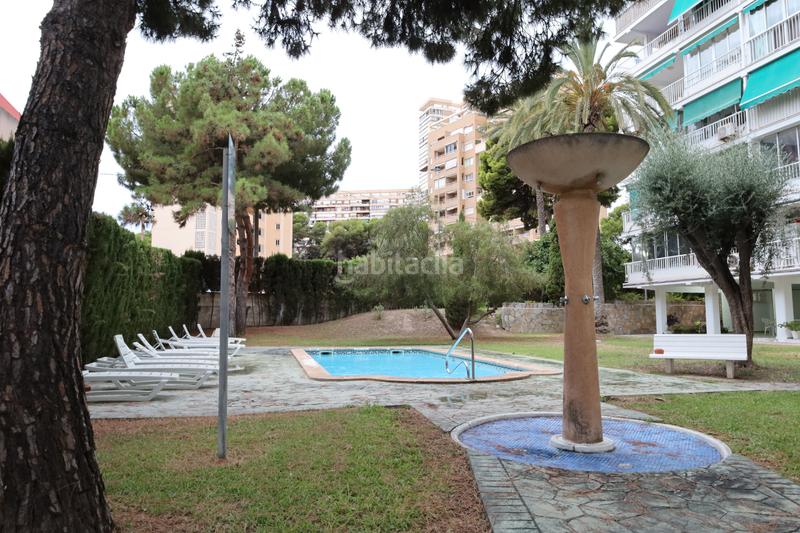 Foto d5fdfa24-6c93-4192-8ec1-afd018f80df6. Alquiler ático espectacular ático con terraza chill out en alquiler temporal en Alicante