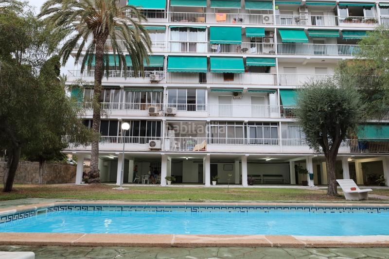 Foto fbe80227-a598-41c3-9681-f1127716ae67. Alquiler ático espectacular ático con terraza chill out en alquiler temporal en Alicante