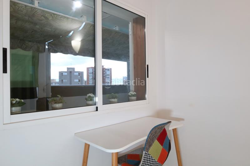 Foto d53518e0-e2f6-4be1-93f0-d92554c88b5c. Location attique avec chauffage parking piscine dans Alicante