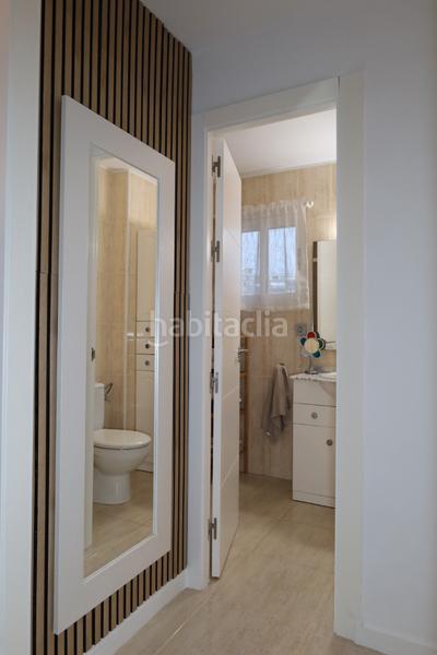 Foto 013e5f25-055f-40bb-bada-e31831a40230. Rent penthouse with heating parking pool in Playa de San Juan Alicante