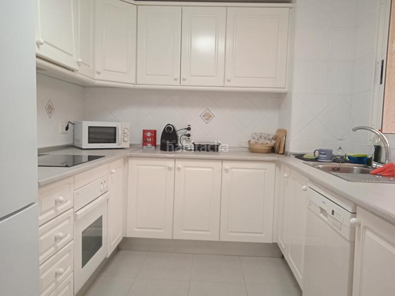 Foto af132a63-c5ad-4129-9da6-18cc6ccd0a69. Rent flat with parking pool in Playa Muchavista Campello (el)