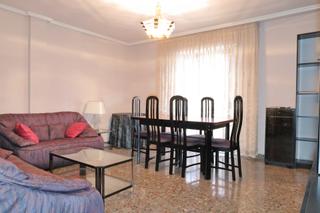 Rent Flat  Carrer d'alacant. Estupenda oportunidad de alquiler temporal a 28 km de alicante