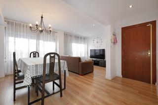 Miete Etagenwohnung  Avenida del padre esplá. Luminoso, reformado y eficiente, en el plà · alicante