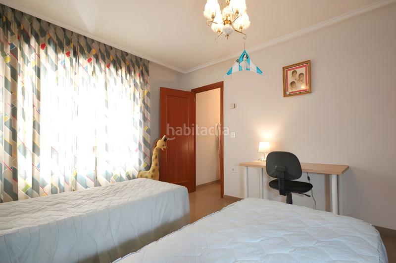 Foto 3e47b25c-798a-4d41-91ba-bbfdbfa80865. Pis a Xixona