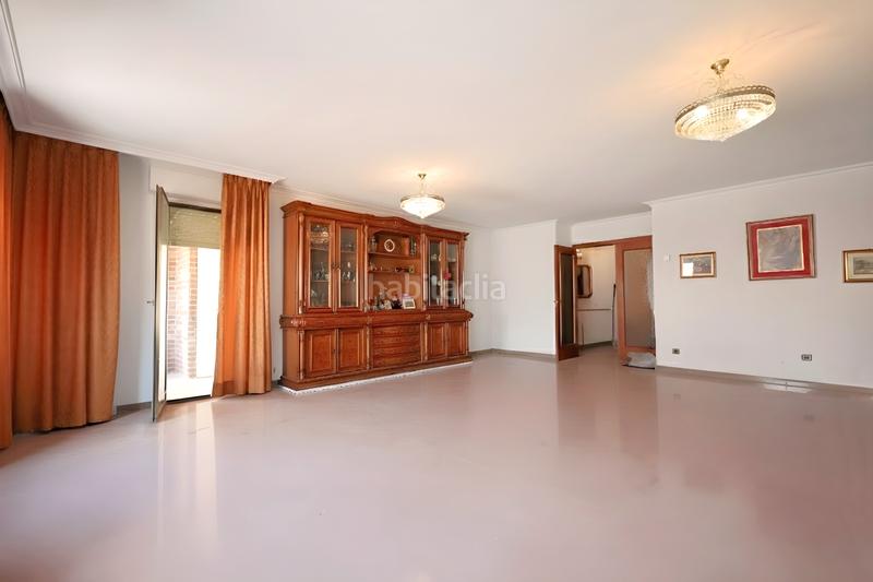 Foto c7c99c43-5d51-4485-89bd-1277c32db8da. Pis a Xixona