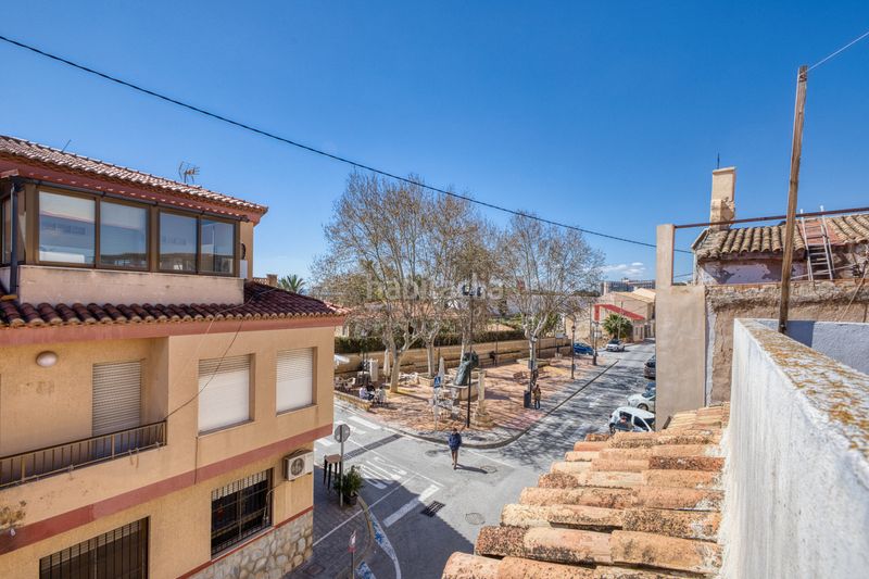 Foto af9c2da0-863b-4938-b299-67d73fec6b99. Casa adossada amb xemeneia calefacció a Bellavista-Capiscol-Frank Espinós San Juan de Alicante