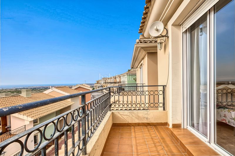 Foto 50ce507c-b598-4947-a90c-a351c6515cc4. Casa adossada amb calefacció aparcament piscina a Mutxamel