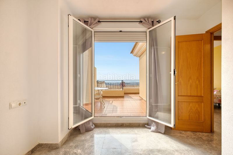 Foto b91ae146-6cbd-43e5-bbe3-420cce296cf5. Casa adossada amb calefacció aparcament piscina a Mutxamel