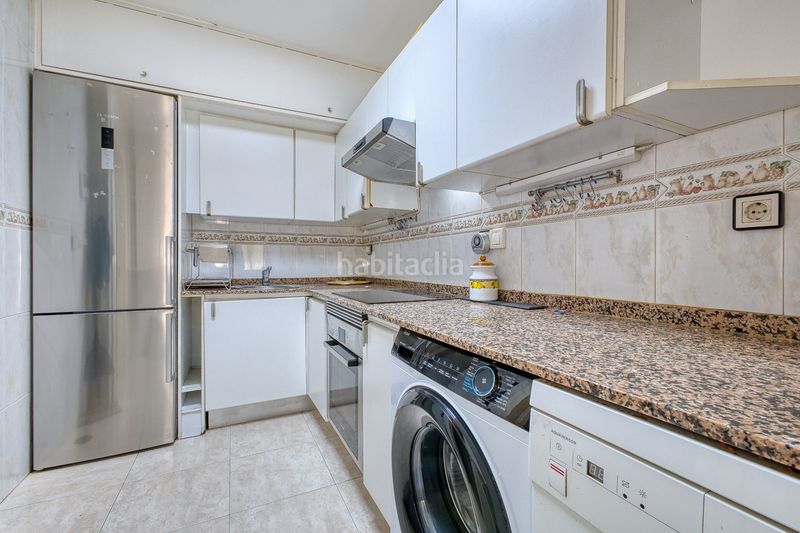 Foto c2c9365d-d0a2-47b1-9506-c9e3a7fa5c64. Pis amb calefacció a Barrio del Centro Alicante