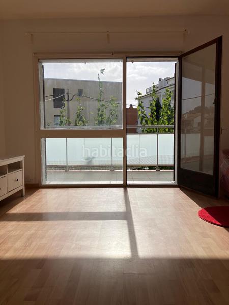 Foto 375b6565-0119-4924-b6dd-551de2a8ce2f. Rent flat in Can Girona - Terramar - Vinyet Sitges