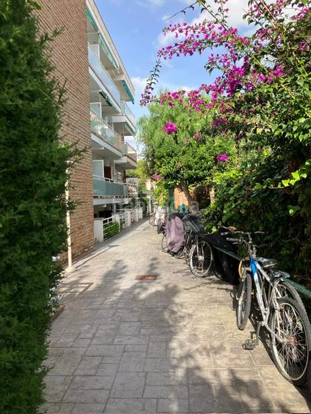Foto c66b8960-e704-46ed-83a1-fbca4f5959b9. Rent flat in Can Girona - Terramar - Vinyet Sitges