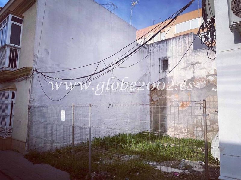 Foto 24e423c9-7254-4e34-a583-2d38f41be121. Finca rústica a Plaza de toros - Venta Vargas - Capitania San Fernando