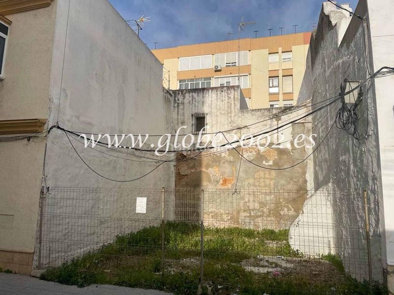 Foto 63a84c9b-02aa-4b35-9796-730f22b00ed6. Finca rústica a Plaza de toros - Venta Vargas - Capitania San Fernando