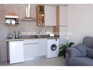 Rent Apartment in Núcleo urbano. Apartamento en alquiler en menuditas