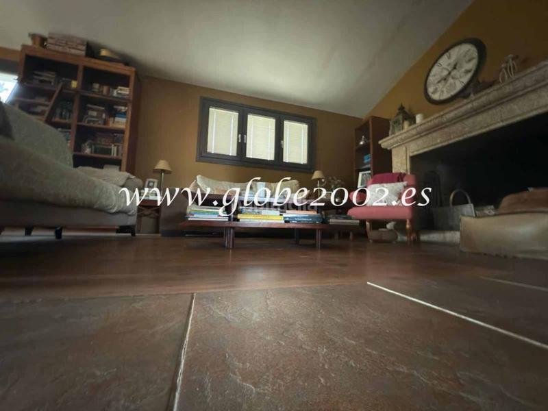 Foto 07ff5d29-9c52-4b81-a814-fb766b55f3a3. Chalet venta de villa en Los Franceses - La Vega Chiclana de la Frontera