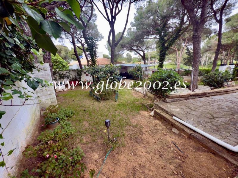 Foto 71a863b3-046a-4fa6-a186-a2356e32c381. Chalet venta de villa en Los Franceses - La Vega Chiclana de la Frontera