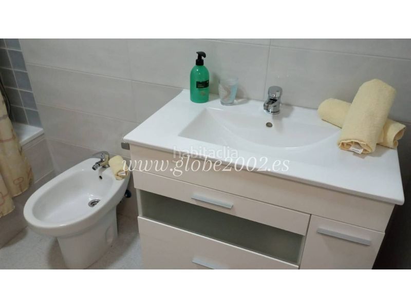 Foto b1b9f3b6-5791-4dc7-935f-667fd09007f9. Lloguer apartament amb aparcament piscina a Núcleo urbano Chiclana de la Frontera
