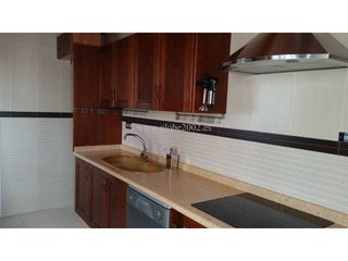 Lloguer Casa a Plaza de toros - Venta Vargas - Capitania. Casa en alquiler en zona capitanía, san fernando