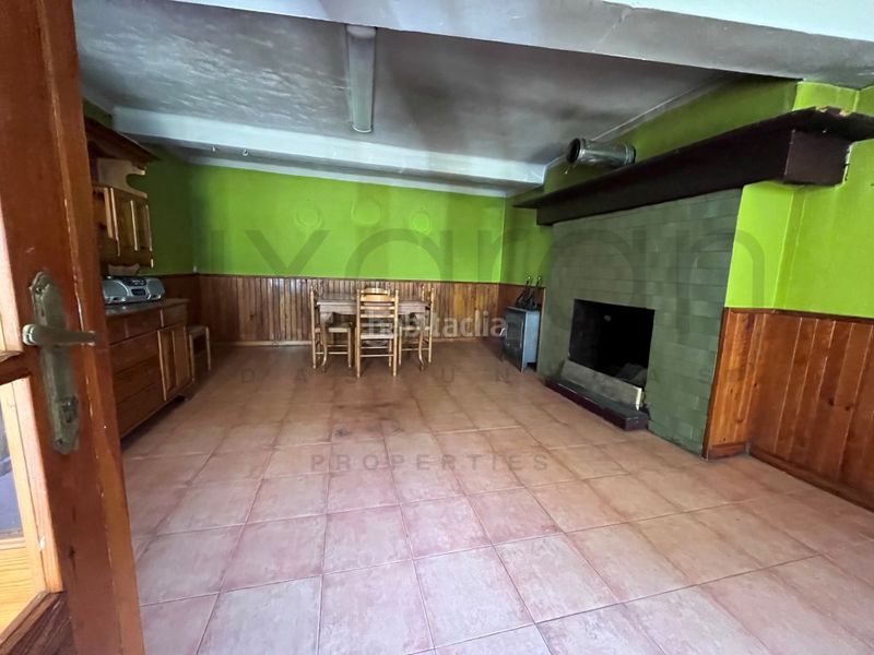 Foto f5ab3f8e-c5a3-4c75-b931-d8f9805f4fad. Casa a Les
