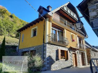 Casa en Bòrdes (Es). Chalet en benòs
