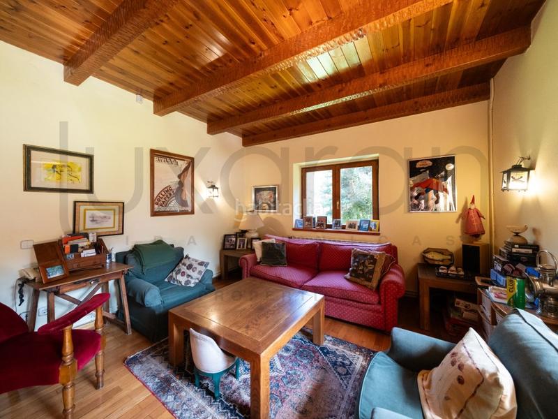 Foto e5053b2d-553b-4481-8d3e-87513151ba73. Casa in calle pont in Tredòs Naut Aran