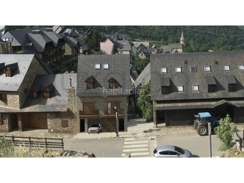 Foto d6103c58-3fb9-441e-8d81-3d68f865f666. Casa en camin pesola s/n única nueva casa en Bagergue en Naut Aran